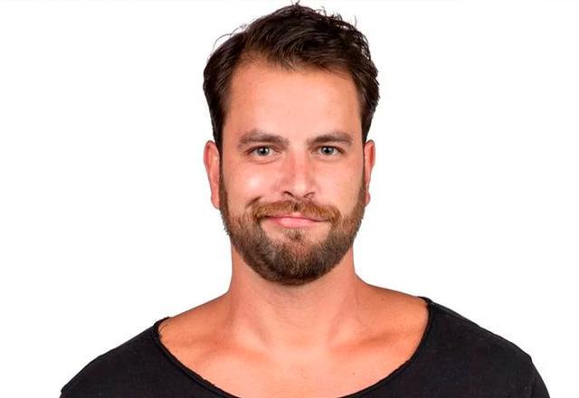 Ex-BBB Gustavo Marsengo impressiona com transformação no rosto