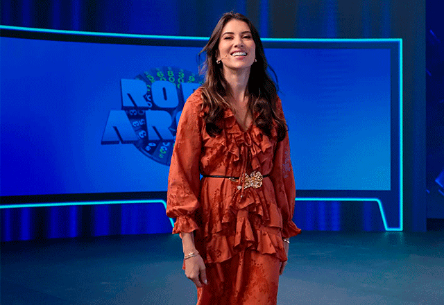 Rebeca Abravanel compartilha foto com o filho e recebe o carinho dos fãs